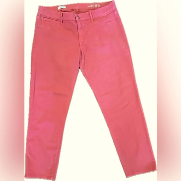 Gap Cropped Legging Jeans Red Peach, Size 32/14r - Picture 1 of 5